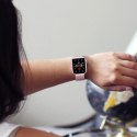 Tech-Protect Milaneseband Apple Watch 8 / 9 / 10 / 11 / SE (40 / 41 / 42 Mm) Złoty