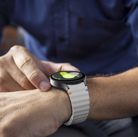 Tech-Protect Silicone Sport pasek do Samsung Galaxy Watch 4 / 5 / 5 Pro / 6 / 7 / FE jasny beż