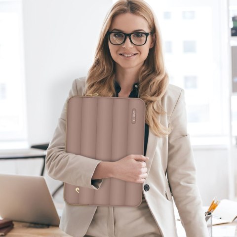 Tech-Protect Puffy etui na laptopa 15-16 cali orzechowy