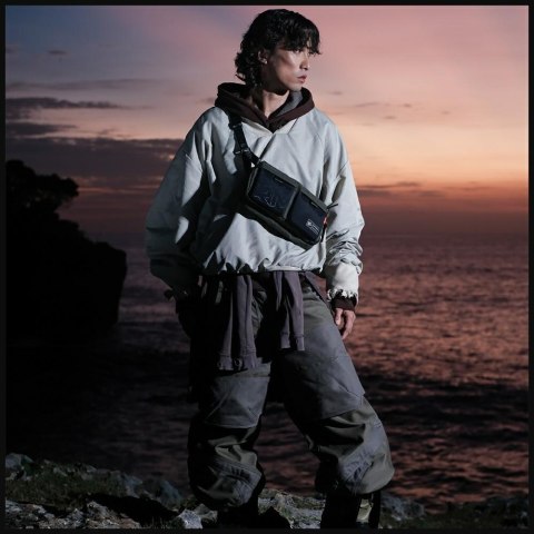 Torebka Crossbody Skinarma Jager oliwkowy