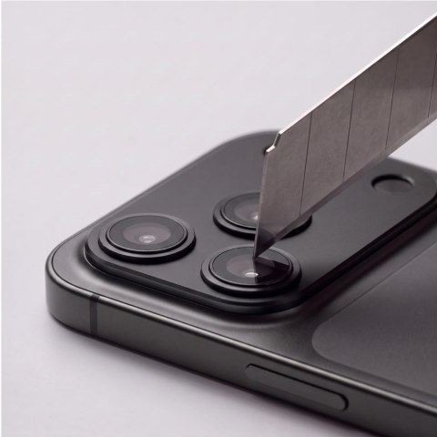 Osłona aparatu szkło hartowane tech-protect camfull fit+ na całą wyspę iphone 18 Pro black