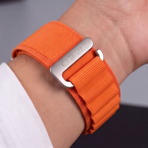 Pasek Tech-protect Nylon PRO Apple WATCH 8 / 9 / 10 / 11 / 12 / SE / ULTRA (44 / 45 / 46 / 49 MM) Orange